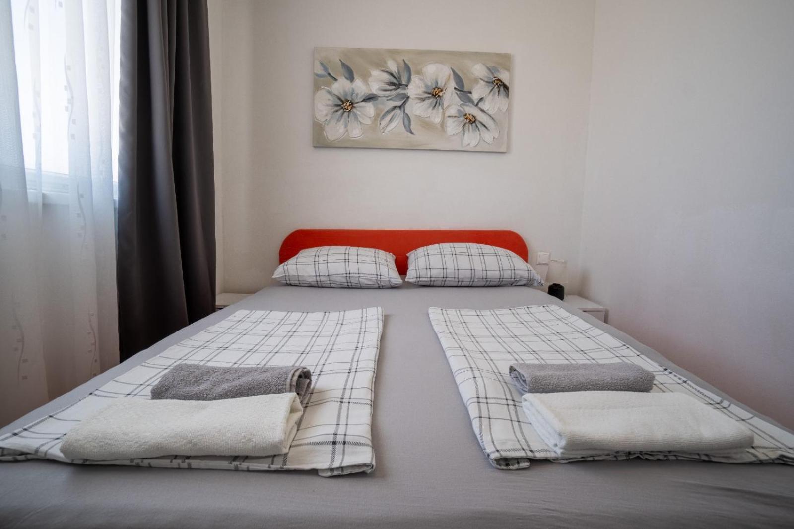Apartments Pavic Vir Eksteriør bilde