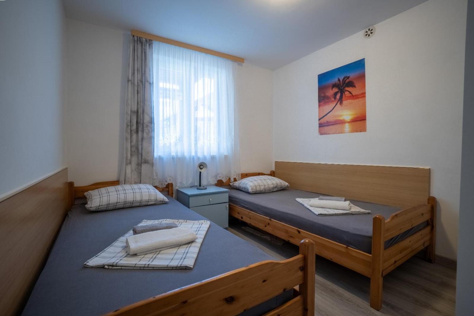 Apartments Pavic Vir Eksteriør bilde